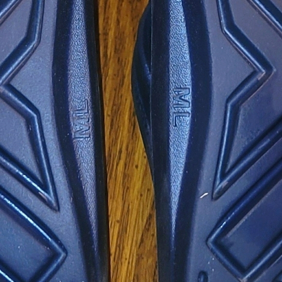 Telic women's size 10 or men's size 9 Mallory slides. - Picture 7 of 7